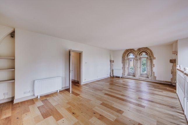 Flat Flat 19, Christchurch Court, Willesden Lane, London photo 4