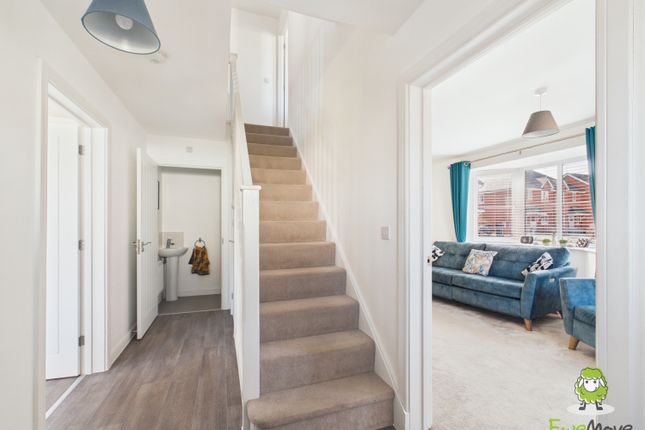 20, DEANLANDS FARM WAY, HOOK photo 3
