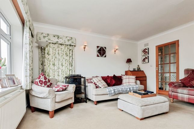 Thornborough Close, Market Harborough photo 4