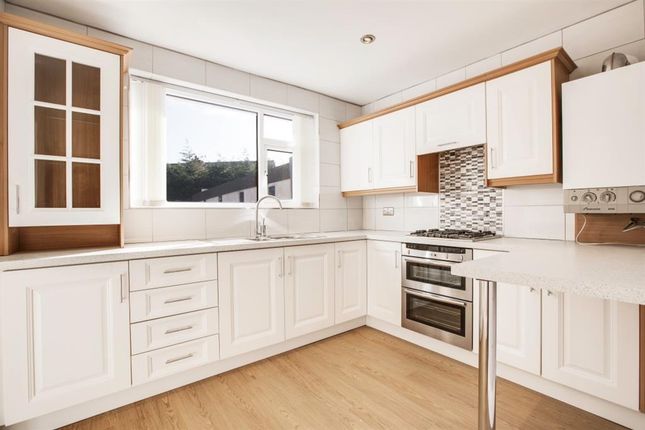 4, Avondale Drive, Manchester photo 4