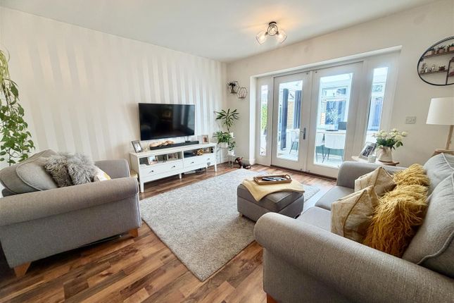 15, Davy Road, Castleford photo 2