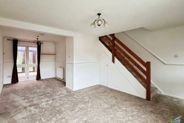18, Nelson Close, Ashford photo 3