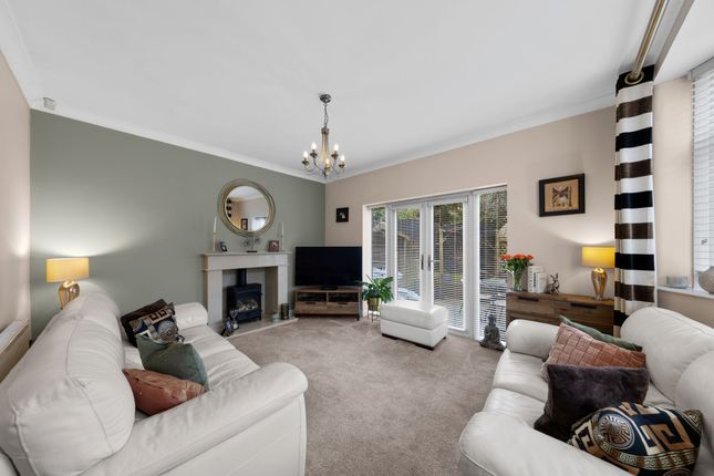 23 Worsley Road, Warrington photo 3