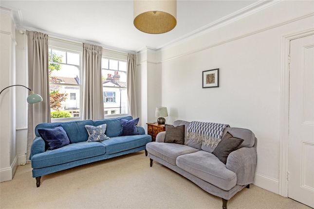 18, Mantilla Road, London photo 2