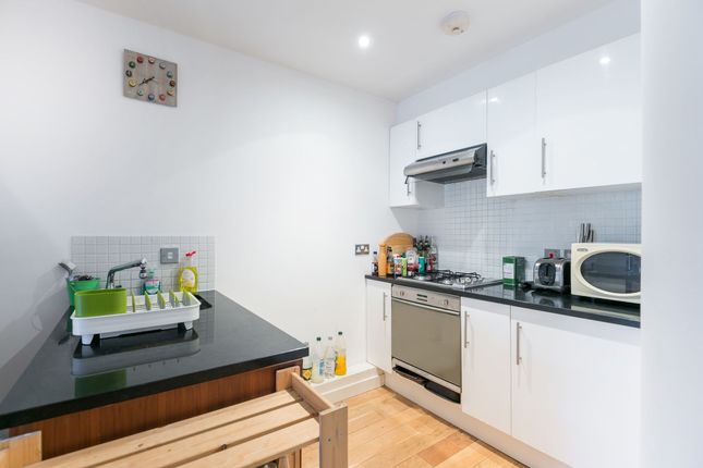 Flat for sale in Rochester Place, London
