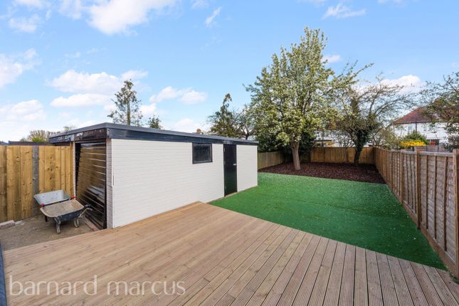 33, Elm Walk, LONDON photo 2