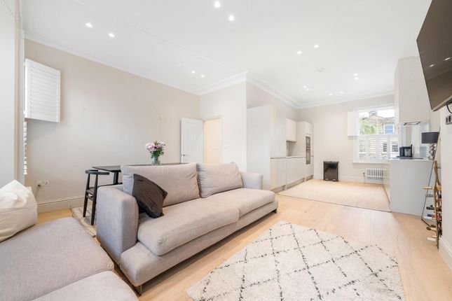 First and Second Floor Flat, 64, Helix Road, London photo 3