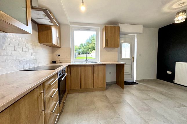 17 Fourth Avenue, Merthyr Tydfil photo 4