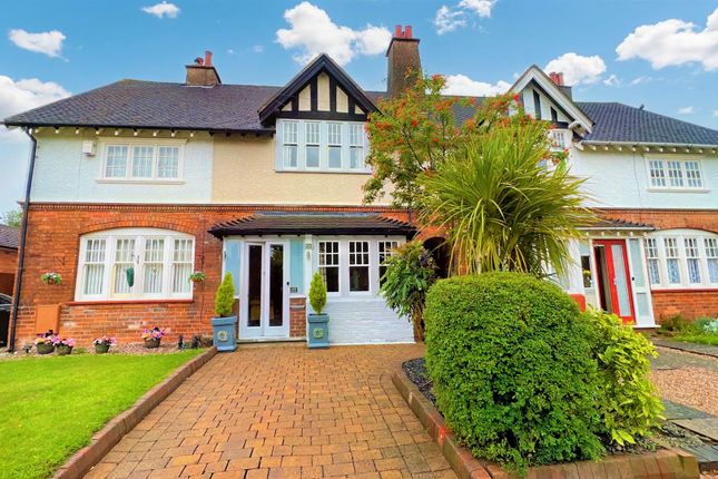 Terraced house for sale in Willow Road, Bournville, Birmingham