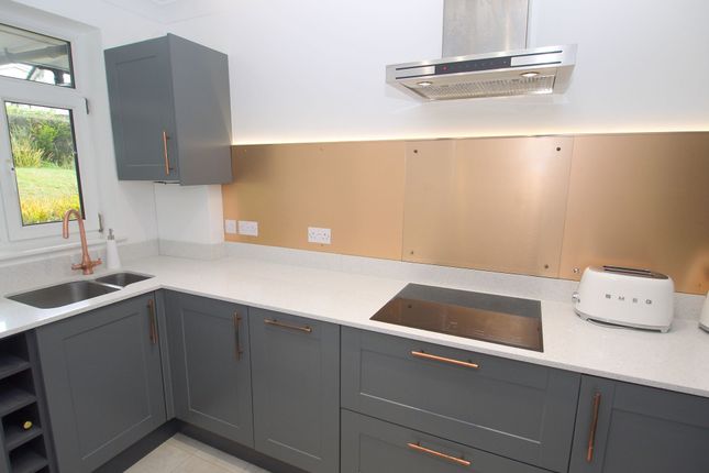 8 Knotts Place, Sevenoaks photo 3