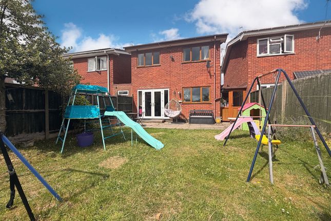 23, Bayston Avenue, Wolverhampton photo 2