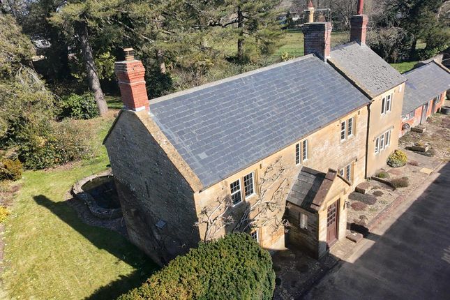 4-bed house on The Firs, Moorlands Road, Merriott, £575,000