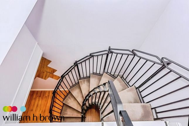 26, Pagette Way, GRAYS photo 4