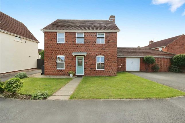 Thumbnail Detached house for sale in Oberon Close, Lincoln