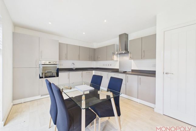 30 Moss Wood Court, Wrexham photo 2