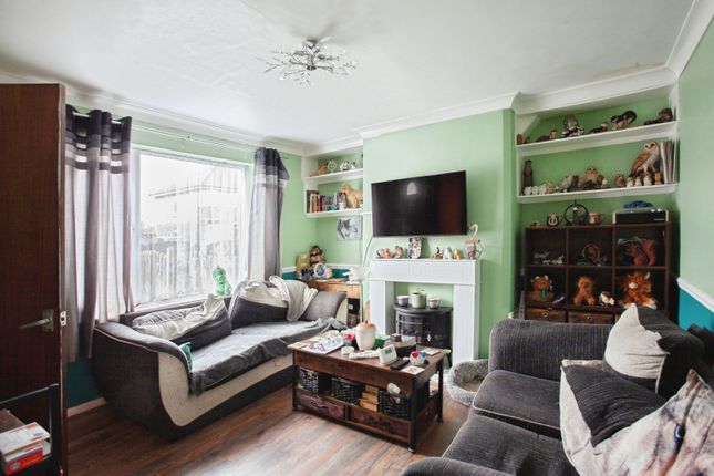 29, Shelley Drive, Rotherham photo 2