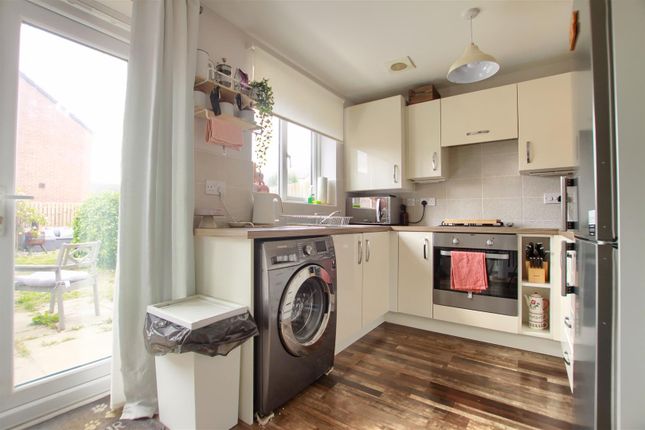 19, Claydon Avenue, Middlesbrough photo 4