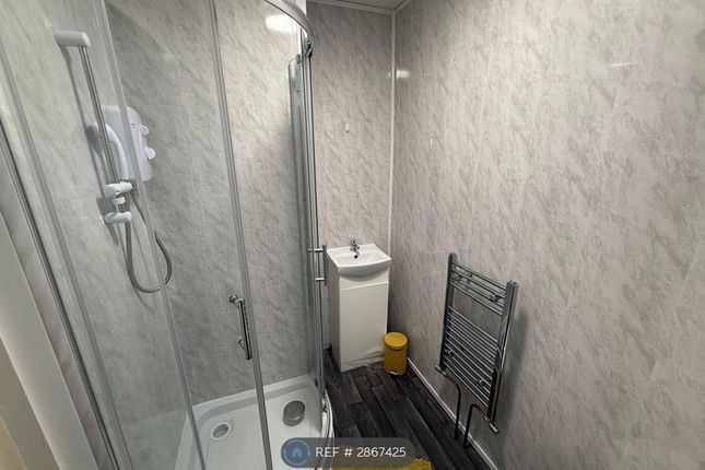 Sutton Road, Huthwaite, Sutton-In-Ashfield photo 5