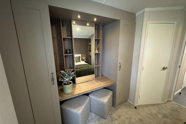 Swift Morlaix, Nodes Point Holiday Park, Ryde photo 5