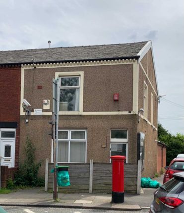 Thumbnail Shared accommodation to rent in Plodder Lane, Bolton