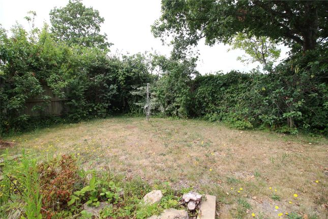 7, Wentwood Gardens, New Milton photo 2