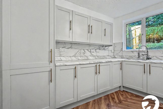 4, Wood Vale, London photo 4