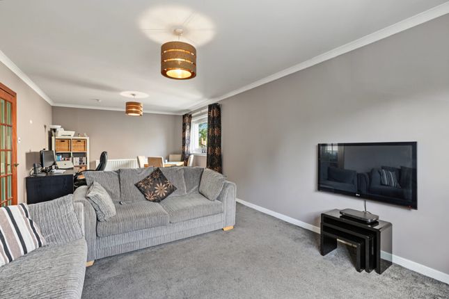 1A, Ivy Cottage, Duntocher photo 4