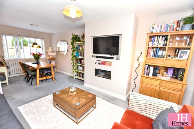 79, Oakwood Drive, Ulverston photo 2