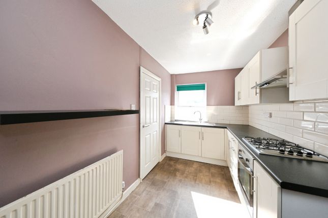 9, Nelper Crescent, Ilkeston photo 2