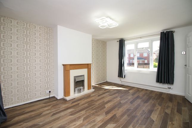 19, Easington Crescent, Blackpool photo 4
