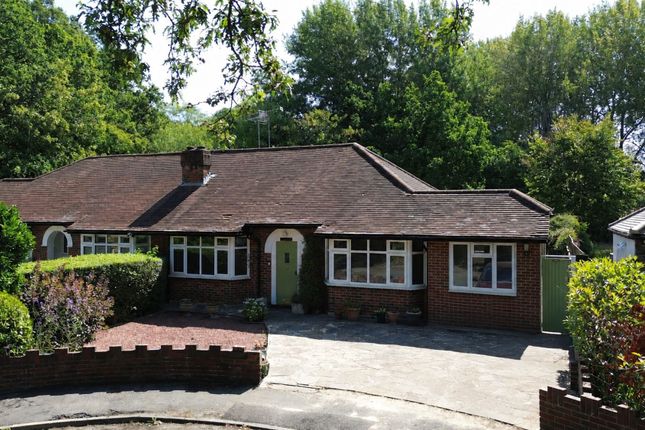 3-bed house on Altair Woodview Close, Ashtead, £695,000