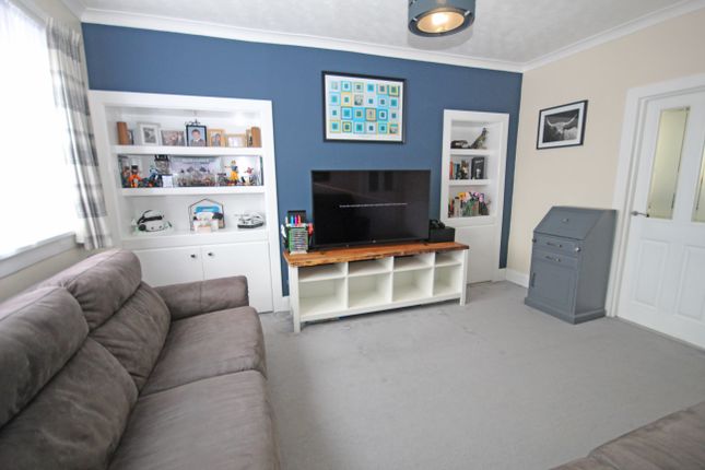 38 Yuill Avenue, Buckie photo 5