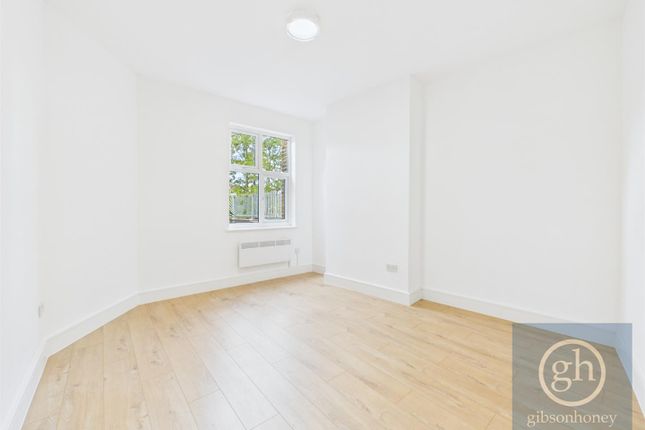 116A, High Street, Ruislip photo 2