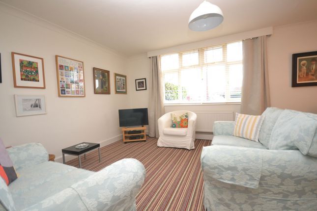 3 Warren Road, New Romney photo 4