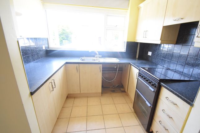 Terraced house to rent in Redwood Close, Desborough