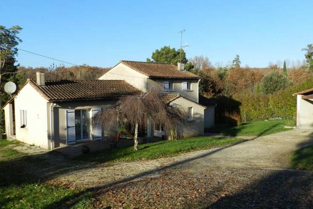 Thumbnail Property for sale in Chateauneuf-Sur-Charente, Poitou-Charentes, 16120, France