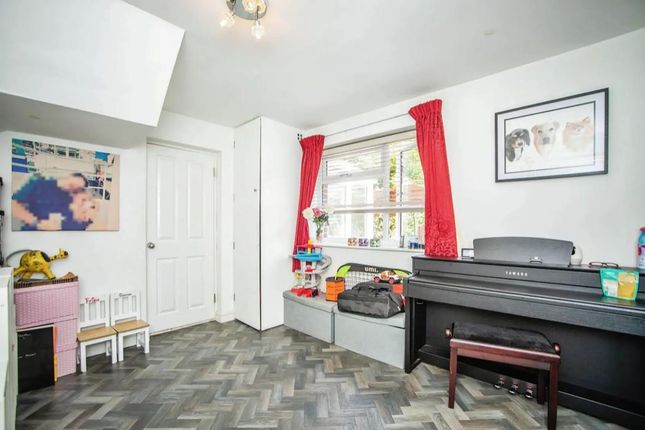 Detached house for sale in Gravesend Road, Strood, Rochester