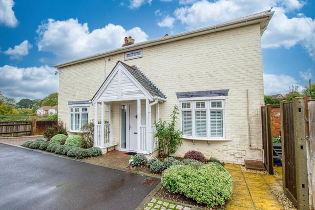 2-bed house on Winchester Road, Southampton, £350,000