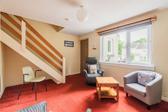 53, North Bughtlinside, Edinburgh photo 4