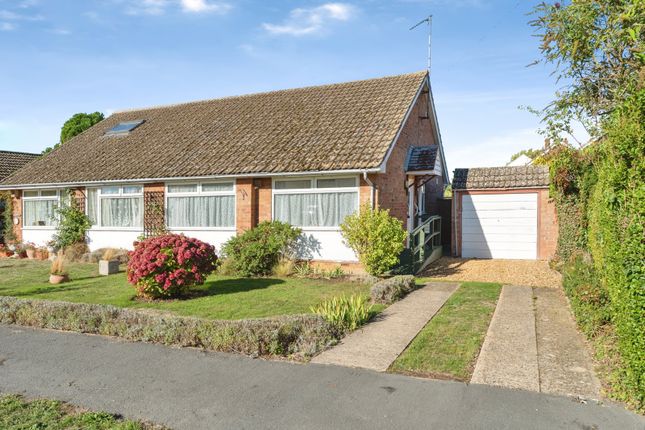 2-bed bungalow on 8, Youngman Close, Cambridge, £375,000