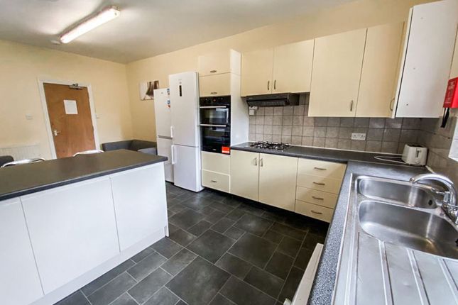 5 Frederica Road, Bournemouth photo 5