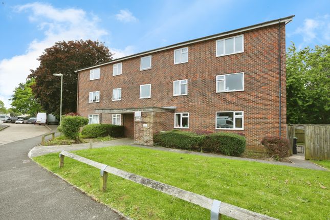Thumbnail Flat for sale in Homer Close, Gosport, Hampshire