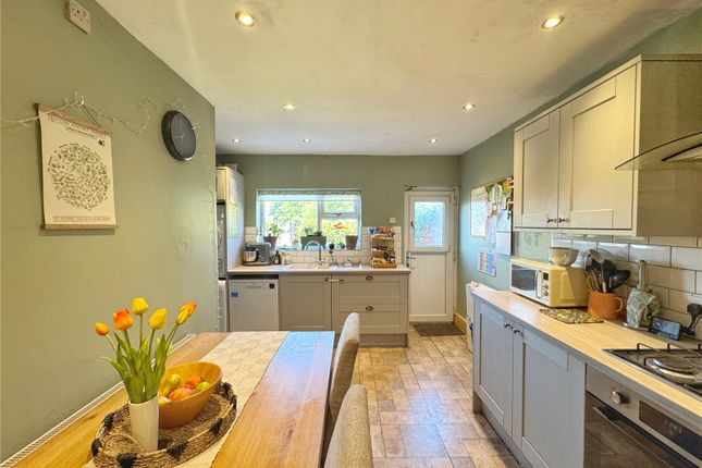 5, Top Barn Lane, Rossendale photo 3