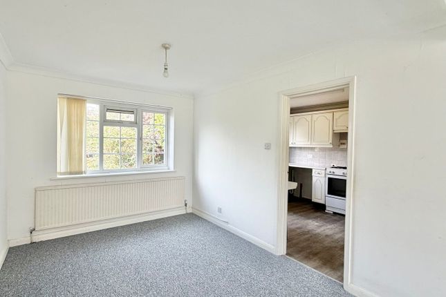 80, Links Drive, Bexhill-on-Sea photo 4