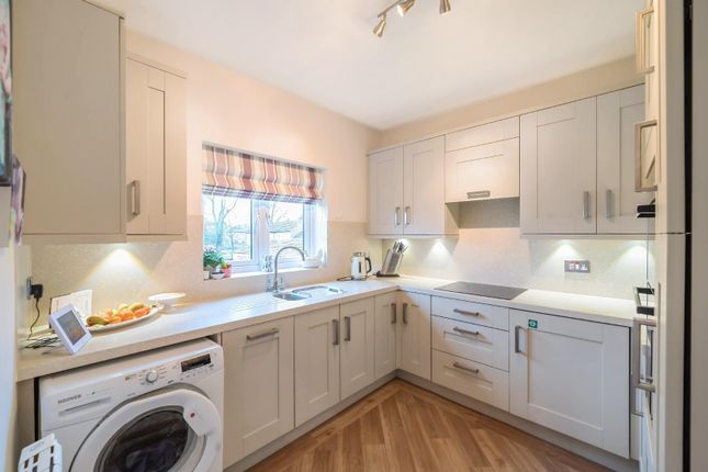 Flat for sale in Smithy Court, Collingham, Wetherby