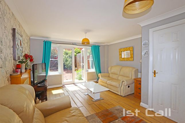 28, Northumberland Avenue, Southend-On-Sea photo 2