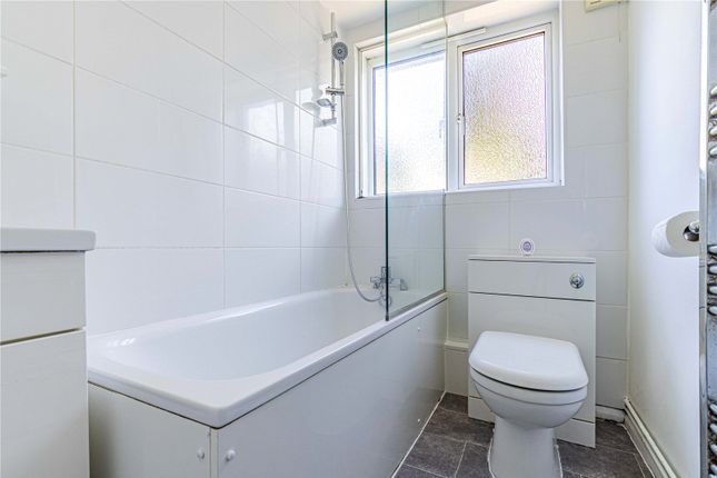 9, Heath Road, Hertfordshire photo 4