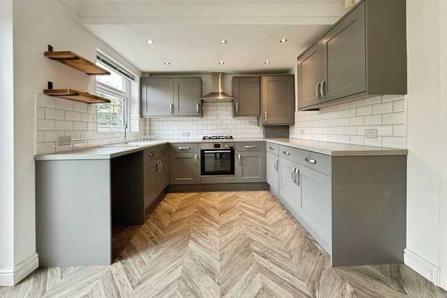 10, Lenore Terrace, Ryton photo 4