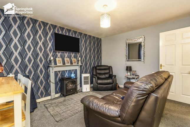 69, Shrewsbury Road, Market Drayton photo 3