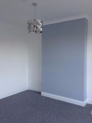 Flat 2 51, Folkestone Road, Dover photo 4